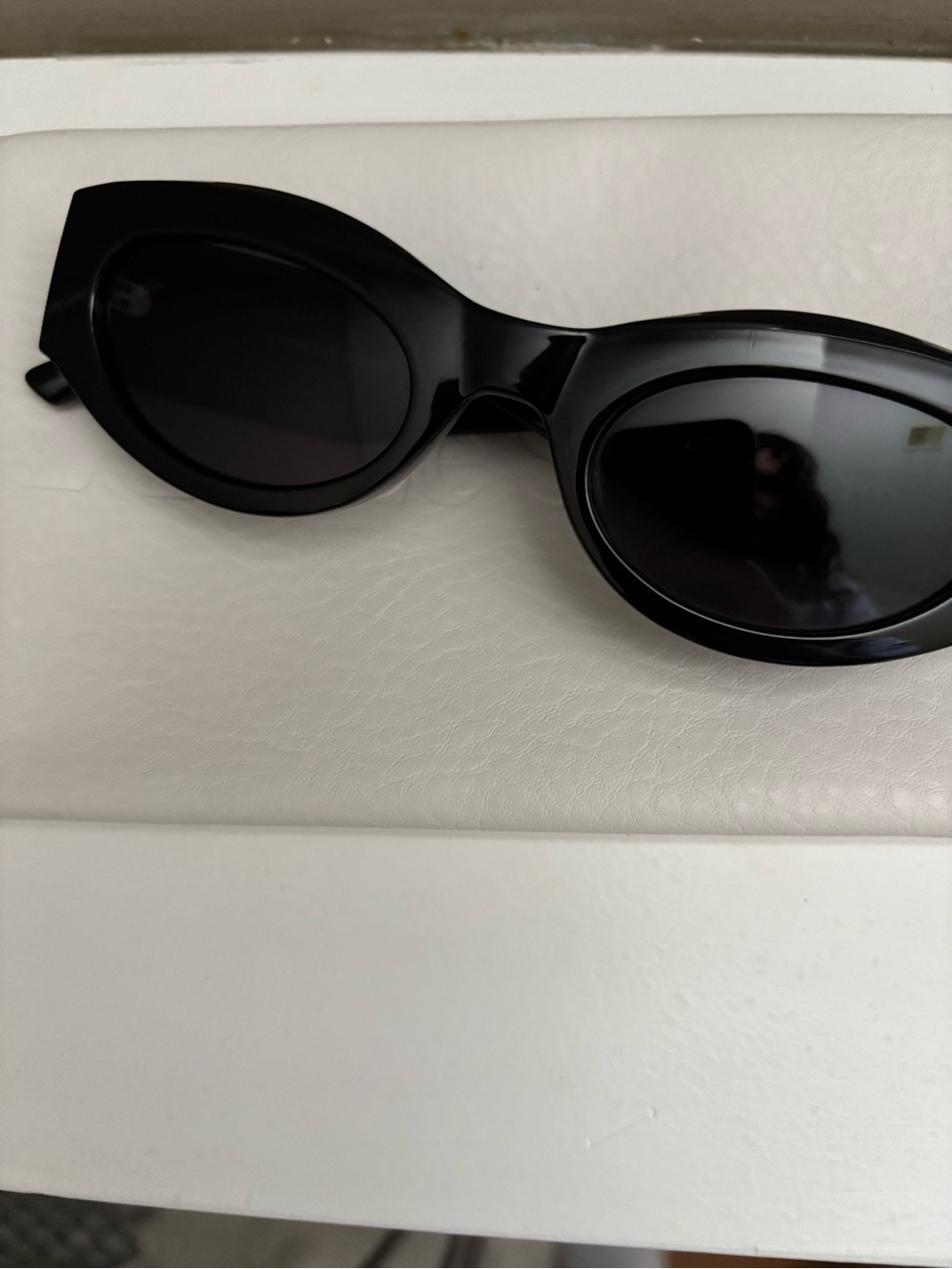 LE SPECS | Classic Black Cat-Eye Women's Sunglasses